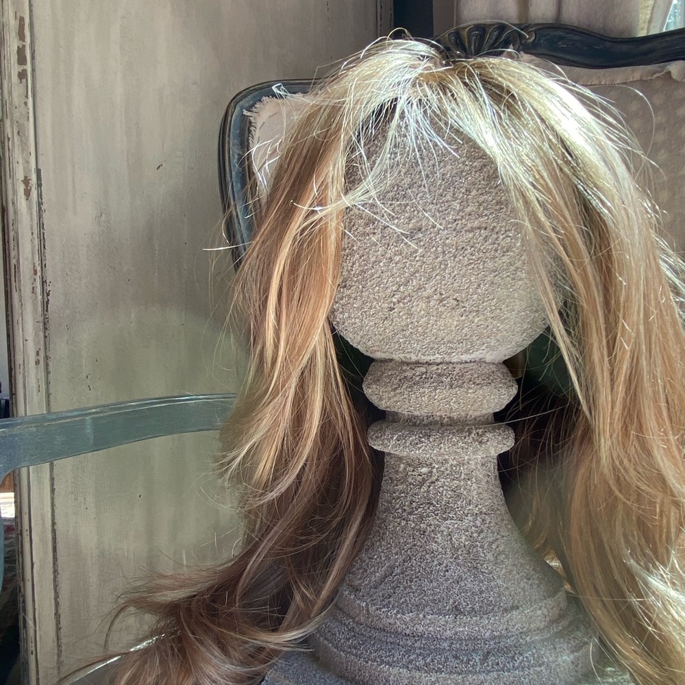 Noriko Wig Nutmeg-F SHILO
